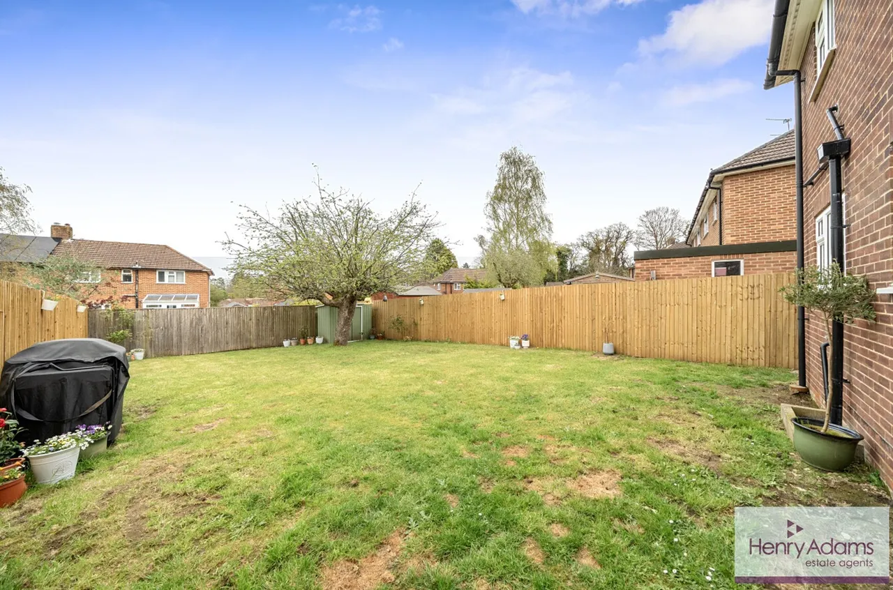 Cardew Road, Liss, GU33, photo 4