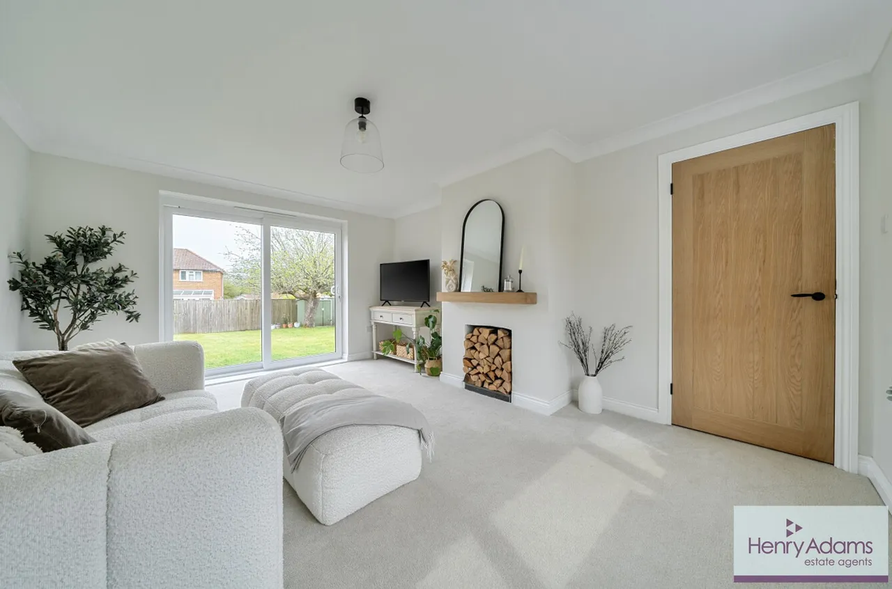 Cardew Road, Liss, GU33, photo 9