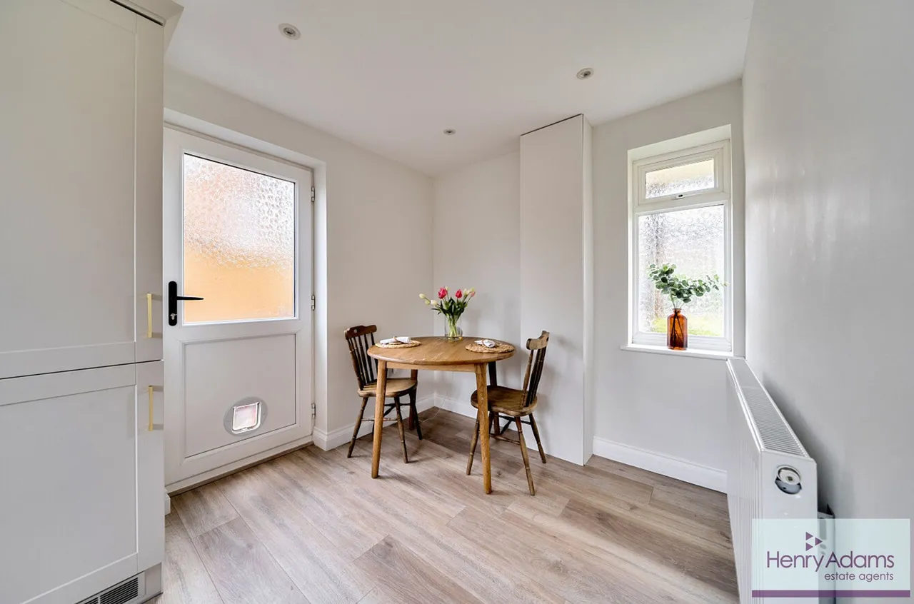 Cardew Road, Liss, GU33, photo 6