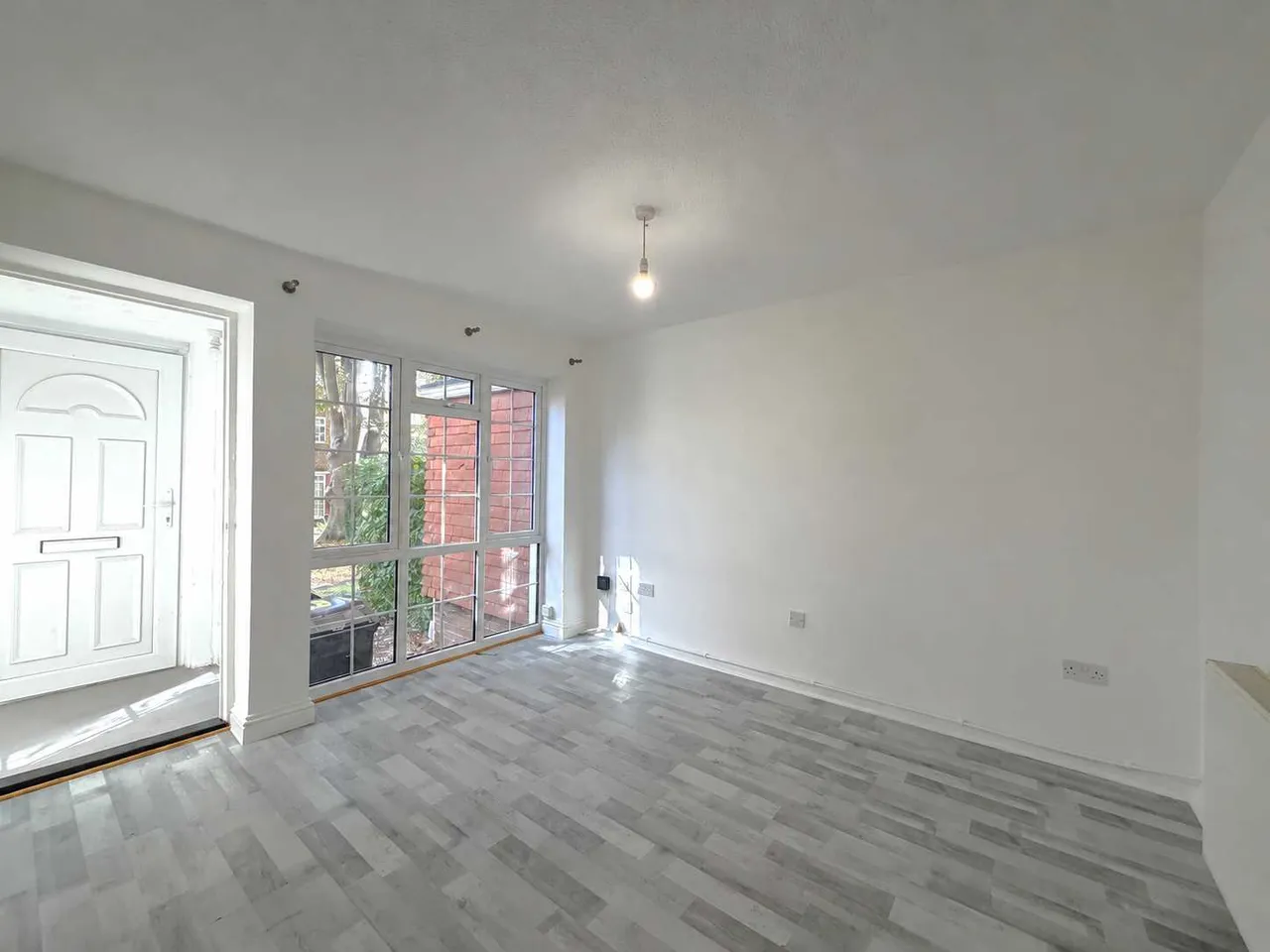 Lonsdale Drive, Gillingham, ME8, photo 2