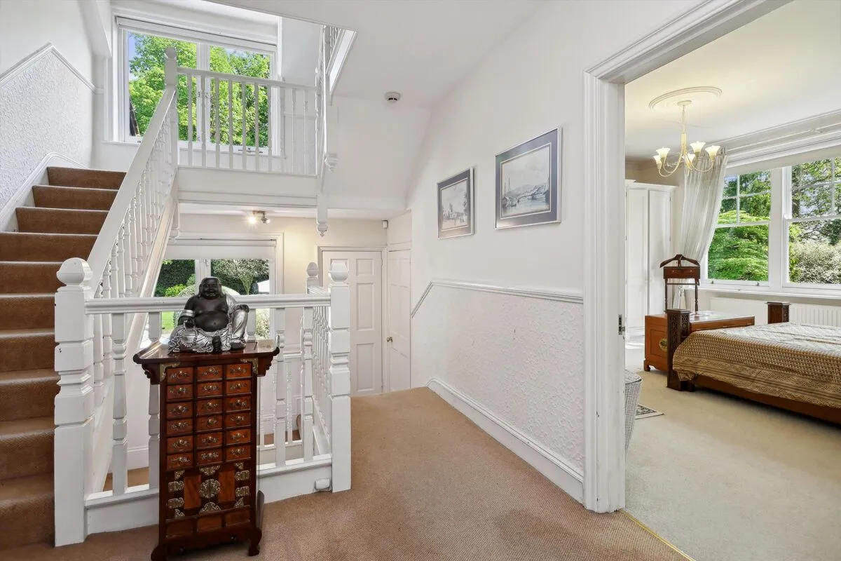 Woburn Hill, Addlestone, KT15, photo 9
