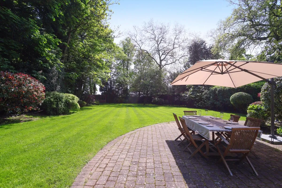 Woburn Hill, Addlestone, KT15, photo 3