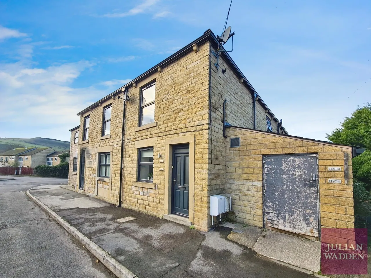 Wood Street, Glossop, SK13, photo 9