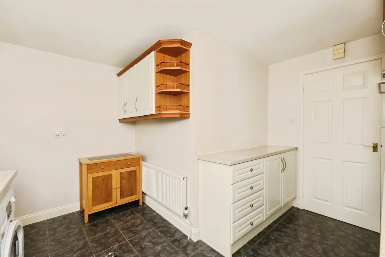 The Nookin, East Markham, NG22, photo 9