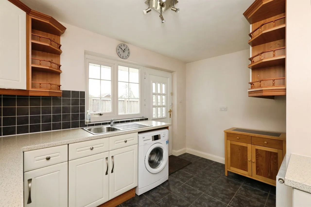 The Nookin, East Markham, NG22, photo 6