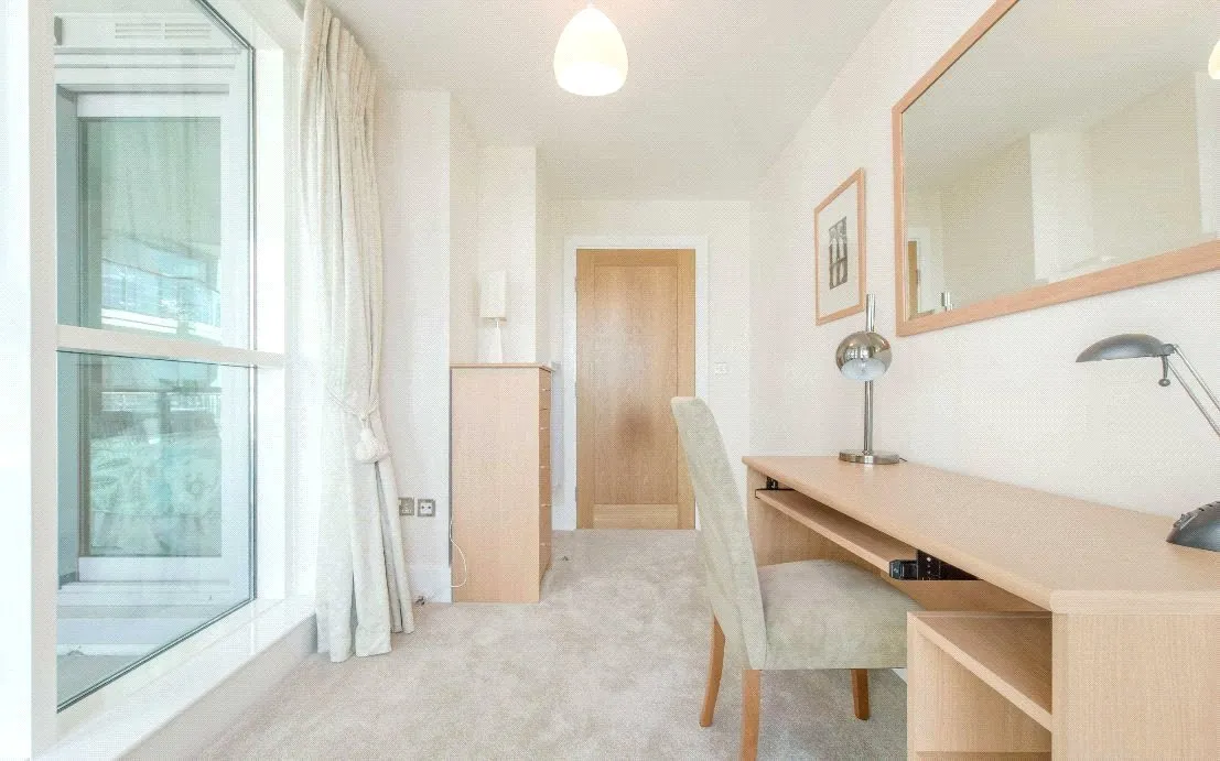 St. George Wharf, London, SW8, photo 9