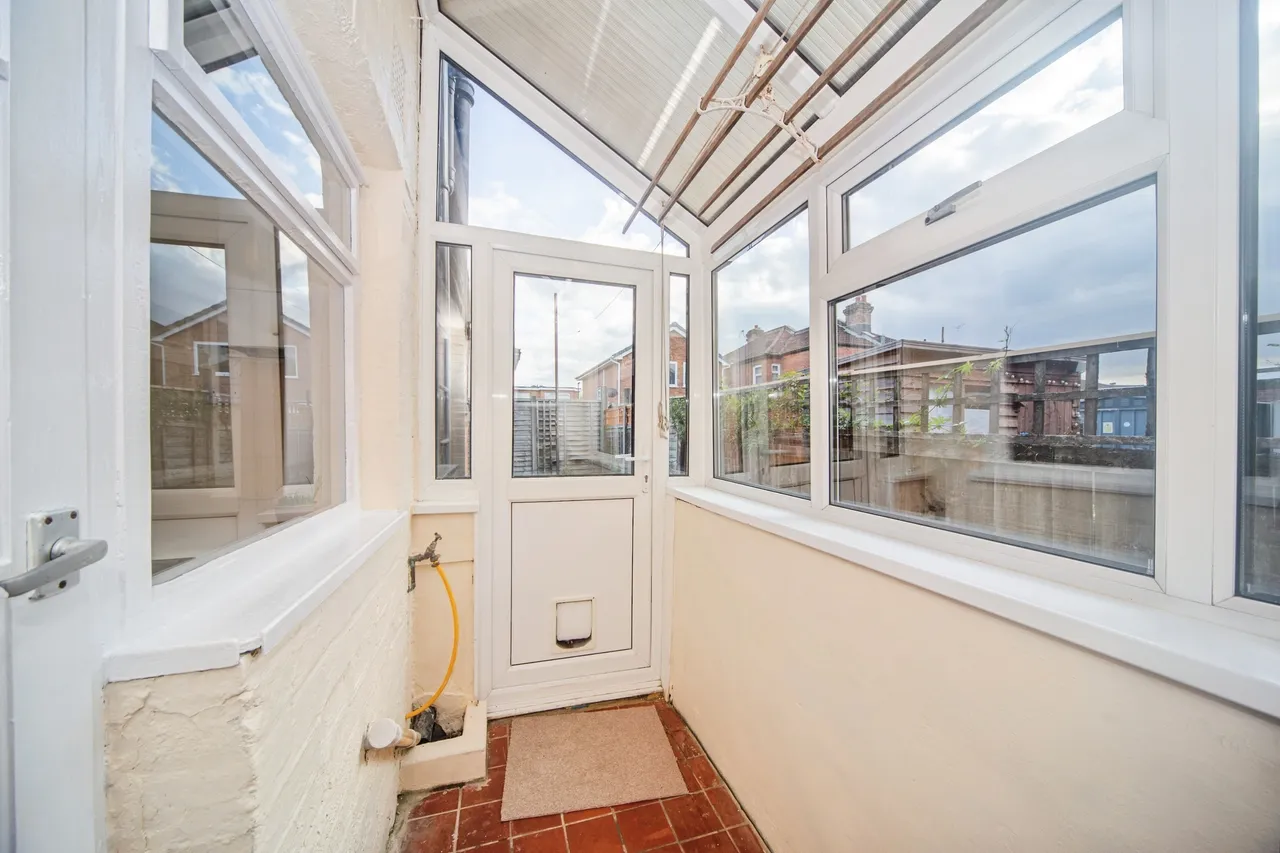 Grove Road, Southampton, SO15, photo 8