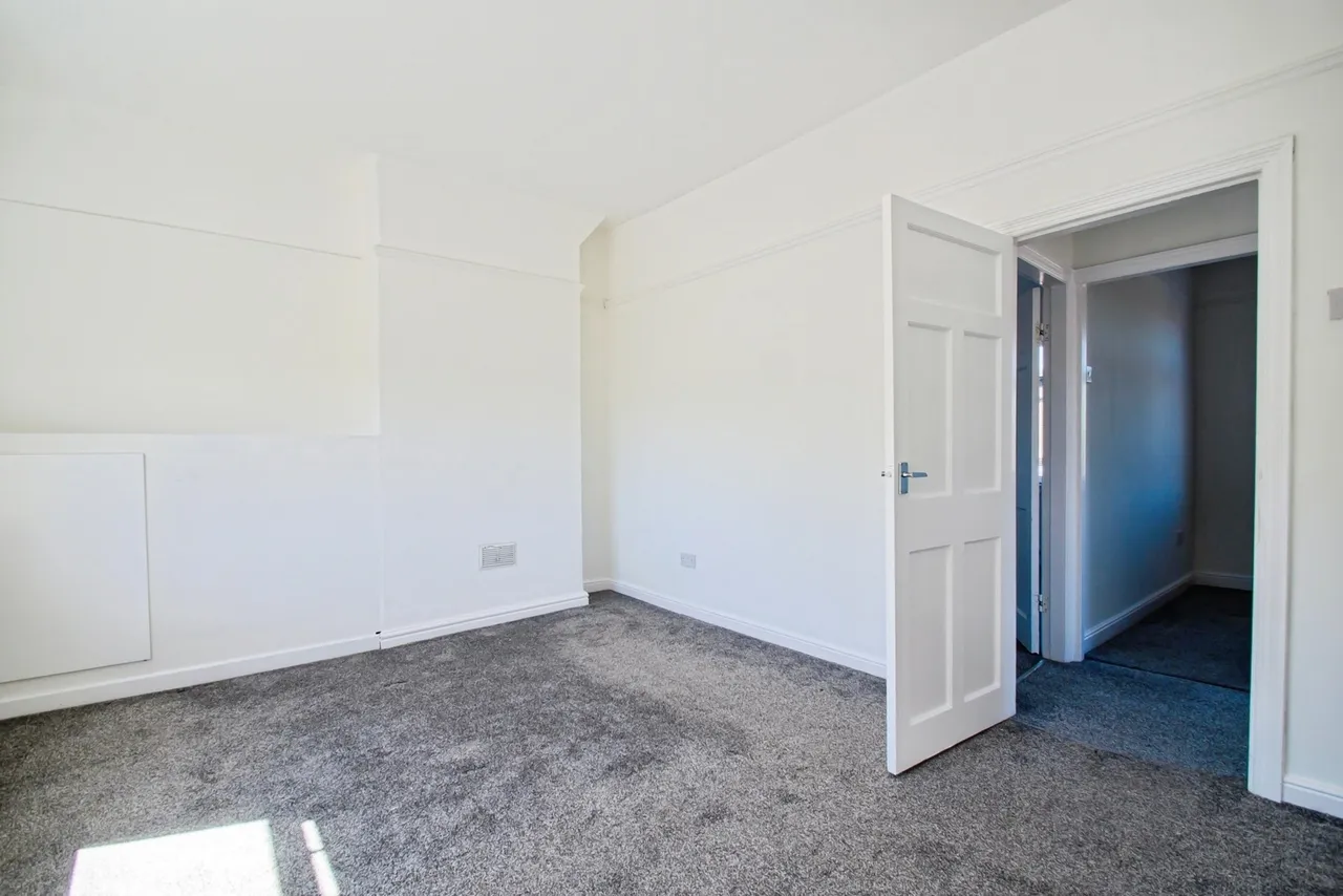 Broadhurst Avenue, Clifton, Swinton, Manchester, M27, photo 12