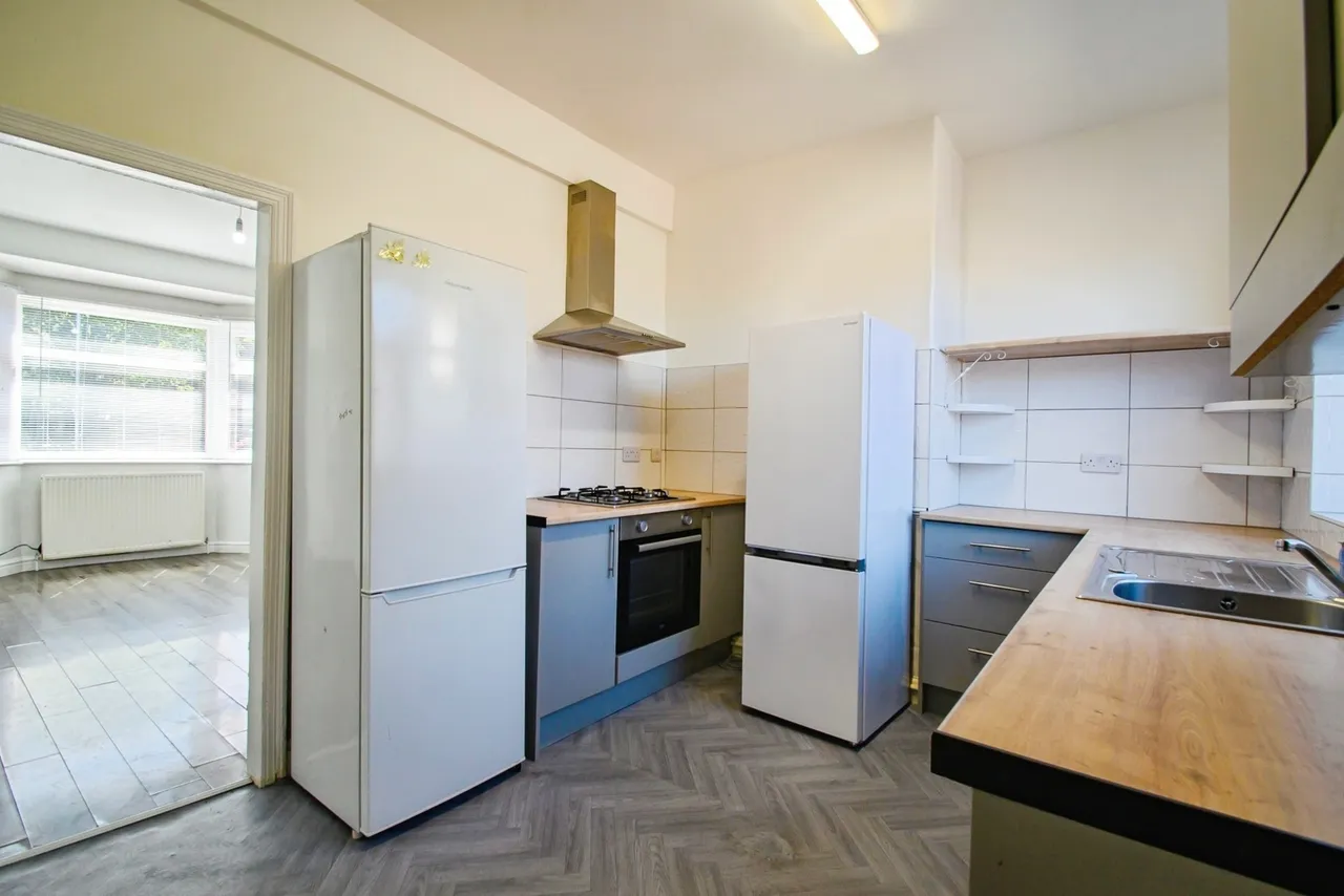 Broadhurst Avenue, Clifton, Swinton, Manchester, M27, photo 6