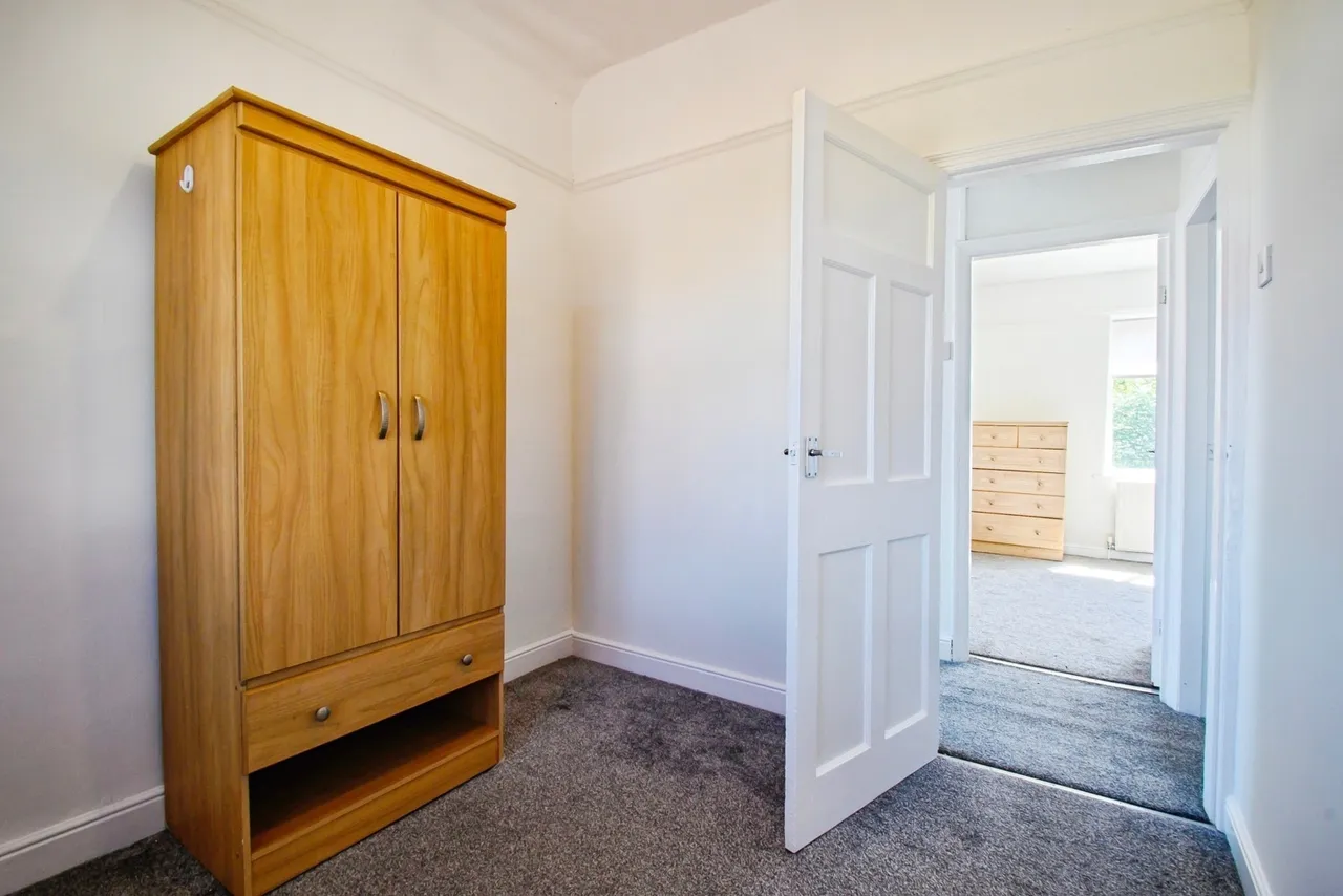 Broadhurst Avenue, Clifton, Swinton, Manchester, M27, photo 17
