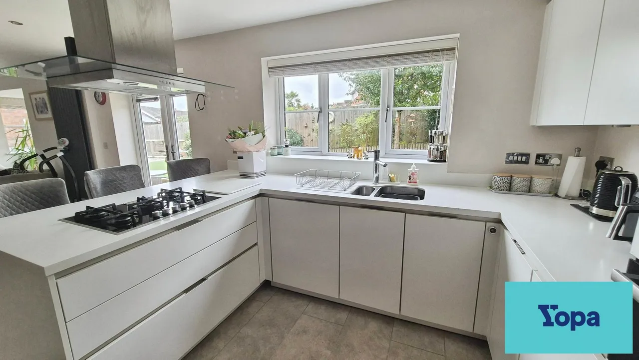 Hammond Rise, Tittensor, ST12, photo 14