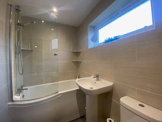 Foster Close, Aylesbury, HP20, photo 5