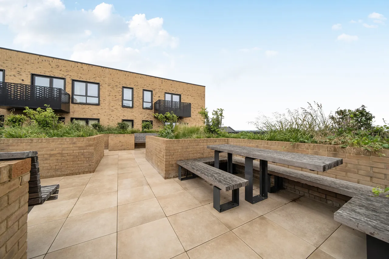Middle Road, Hanwell, W7, photo 16