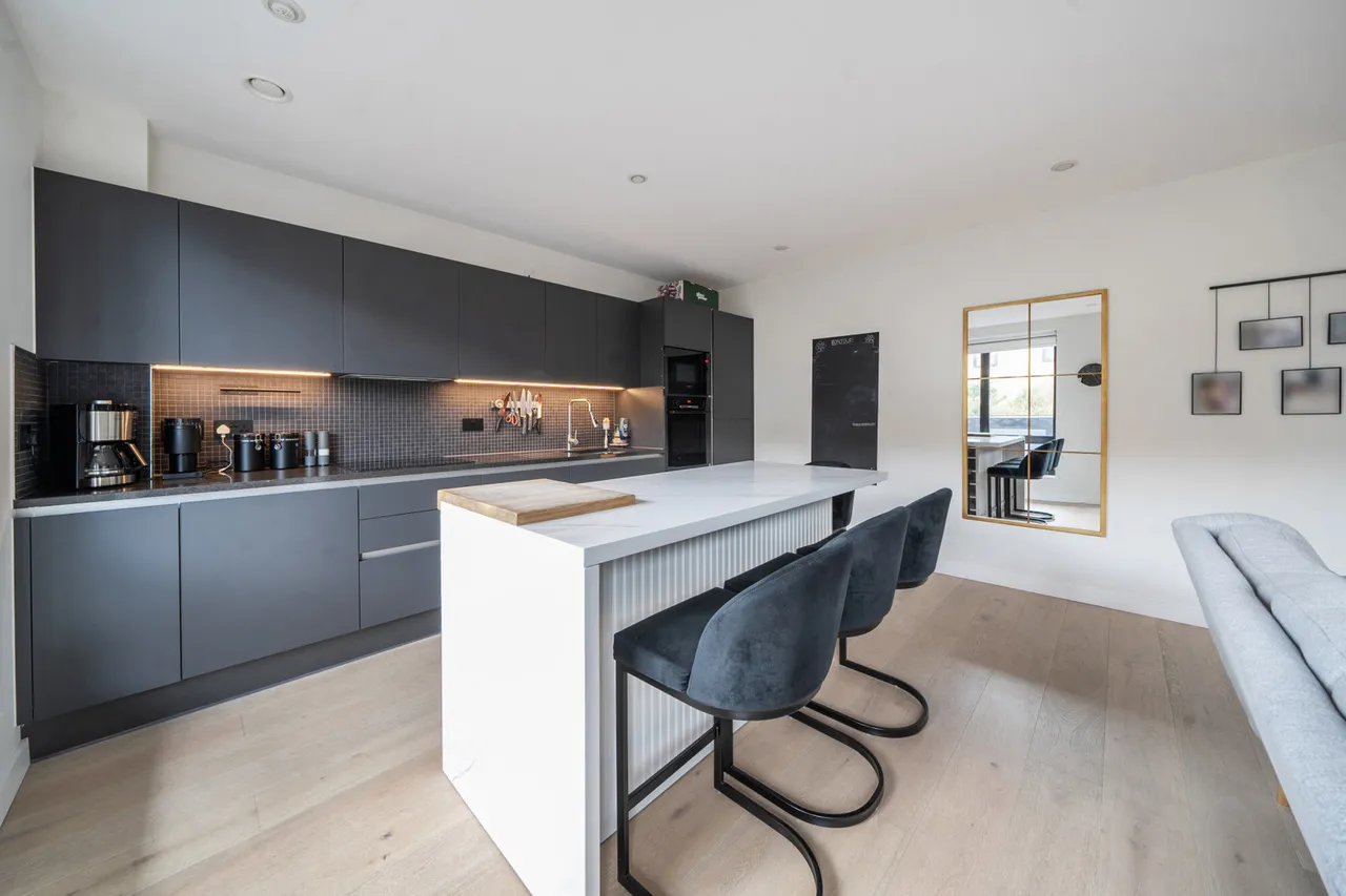Middle Road, Hanwell, W7, photo 19