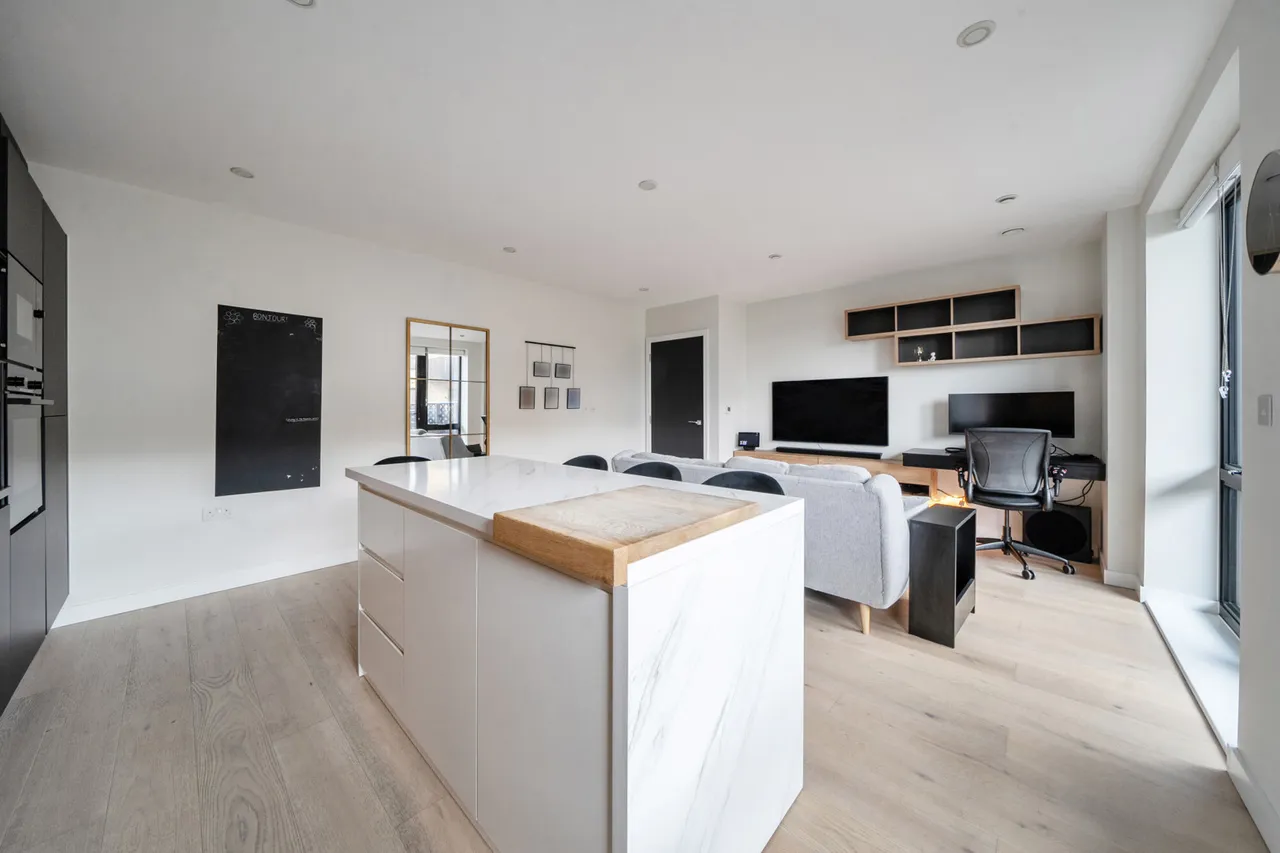 Middle Road, Hanwell, W7, photo 21