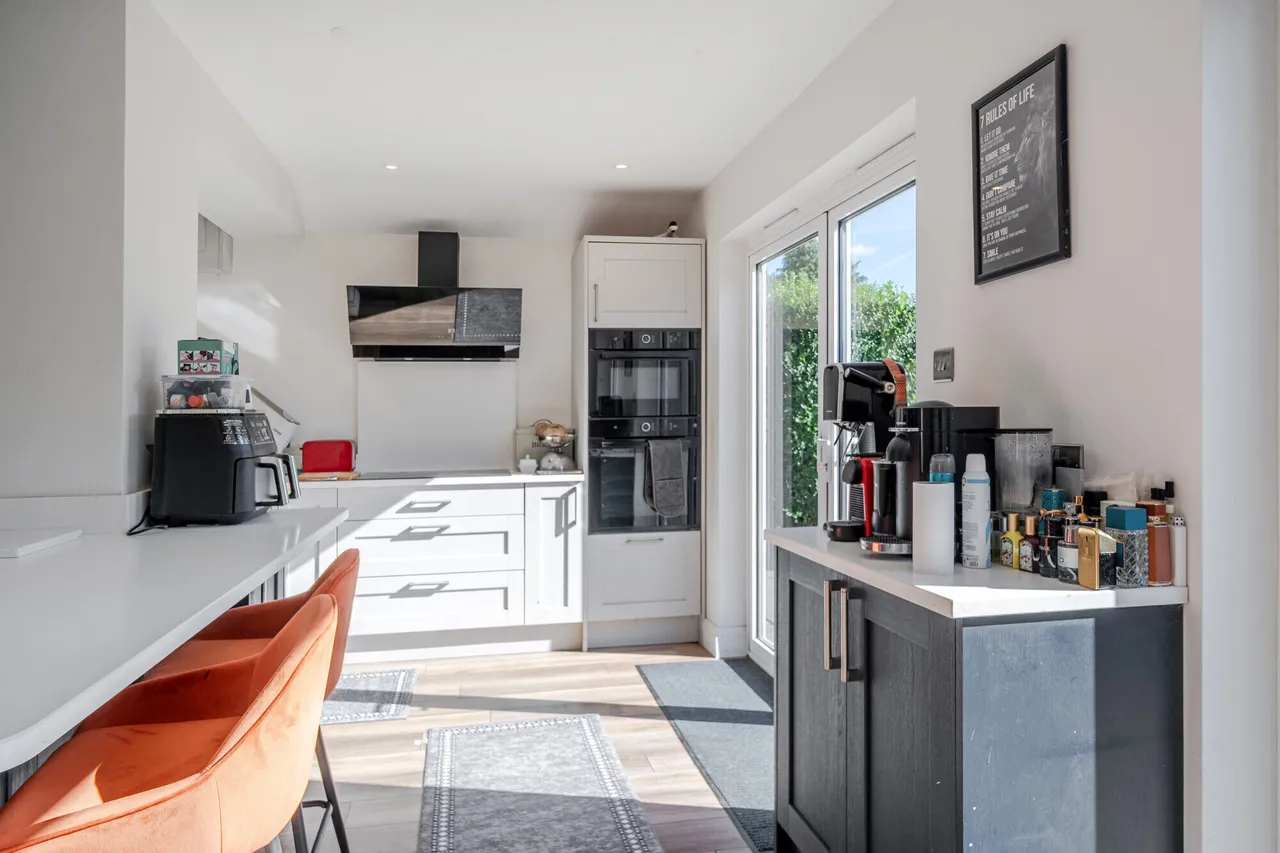 High Street, Prestwood, HP16, photo 8
