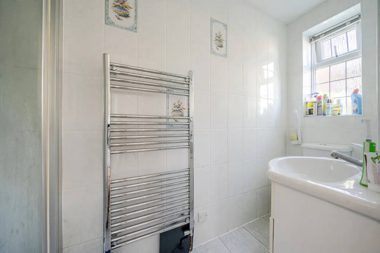 High Street, Prestwood, HP16, photo 15