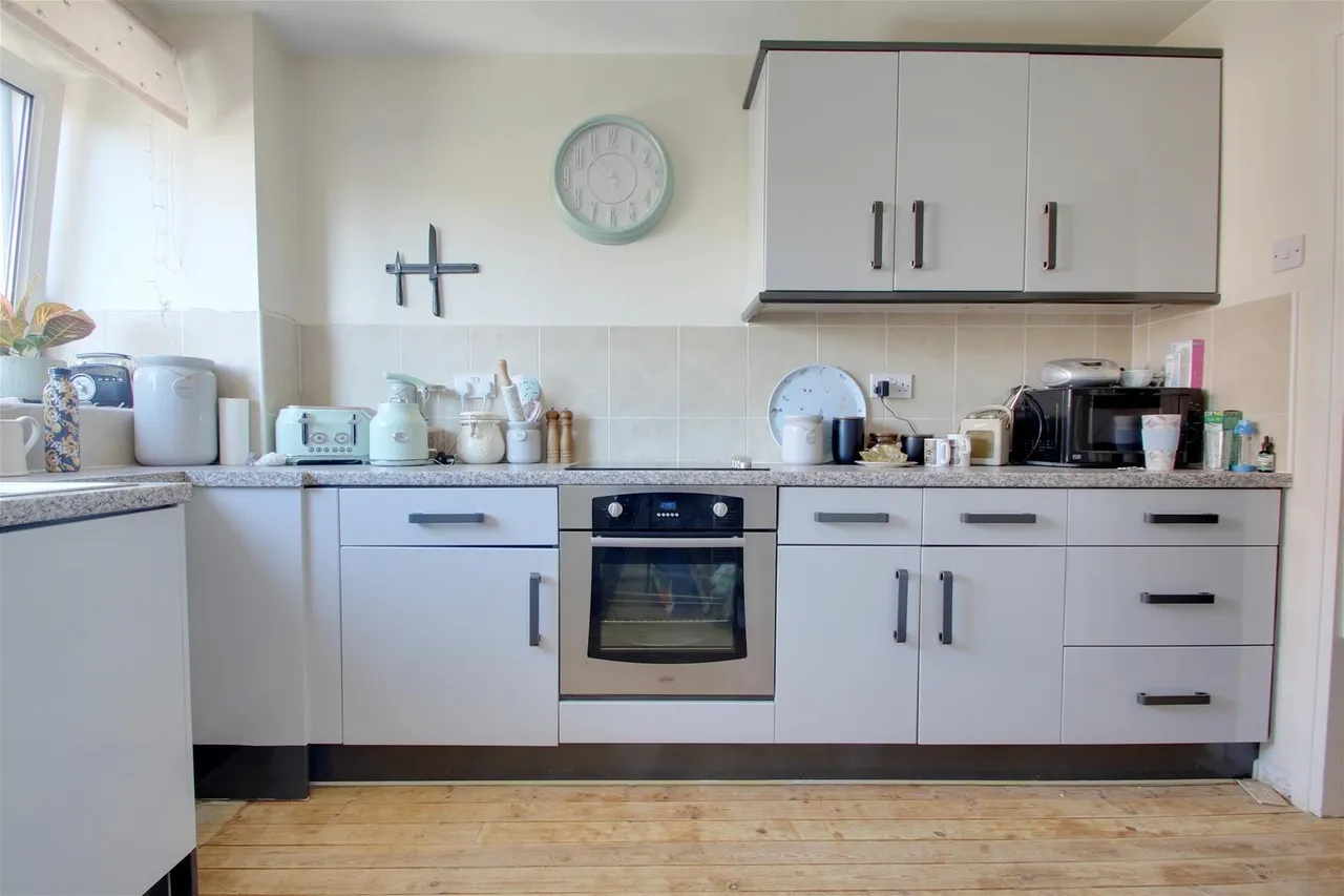 Seaview Road, Worthing, photo 6