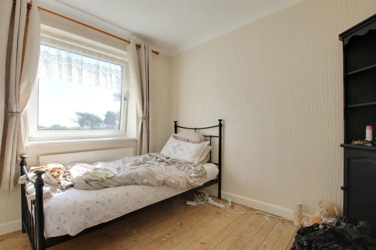 Seaview Road, Worthing, photo 10