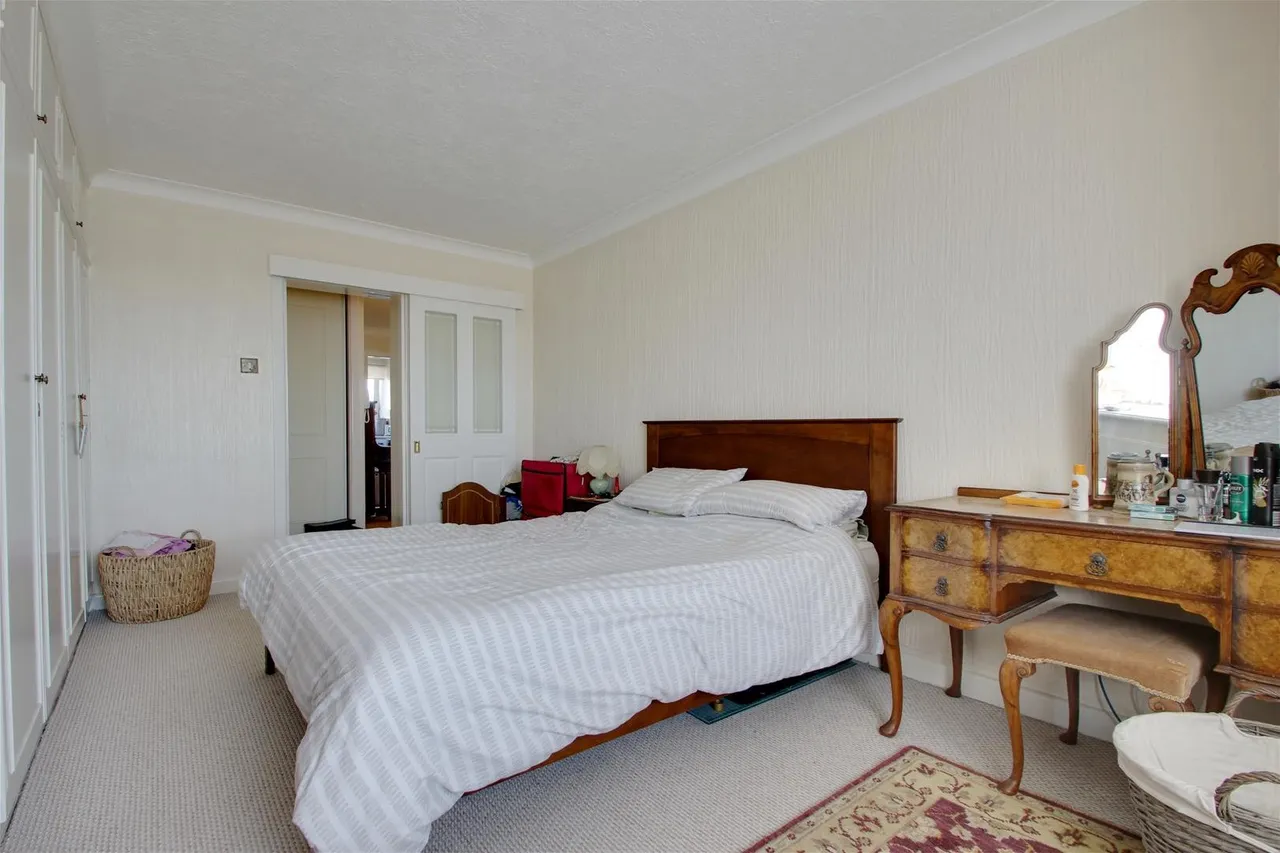 Seaview Road, Worthing, photo 8