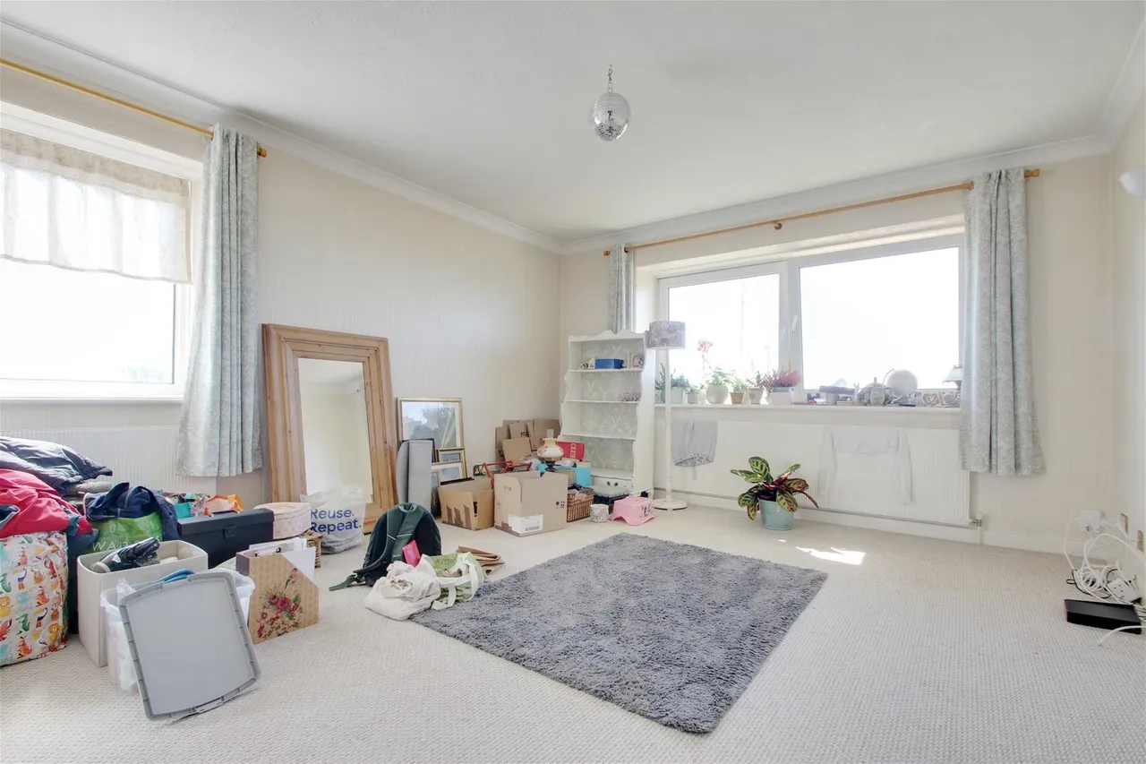 Seaview Road, Worthing, photo 3