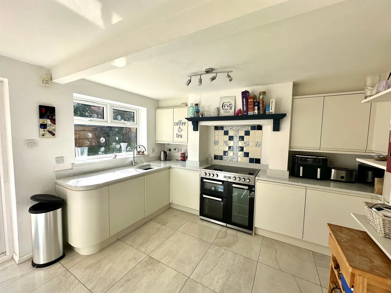 Tristram Close, Chandler's Ford, Eastleigh, photo 5