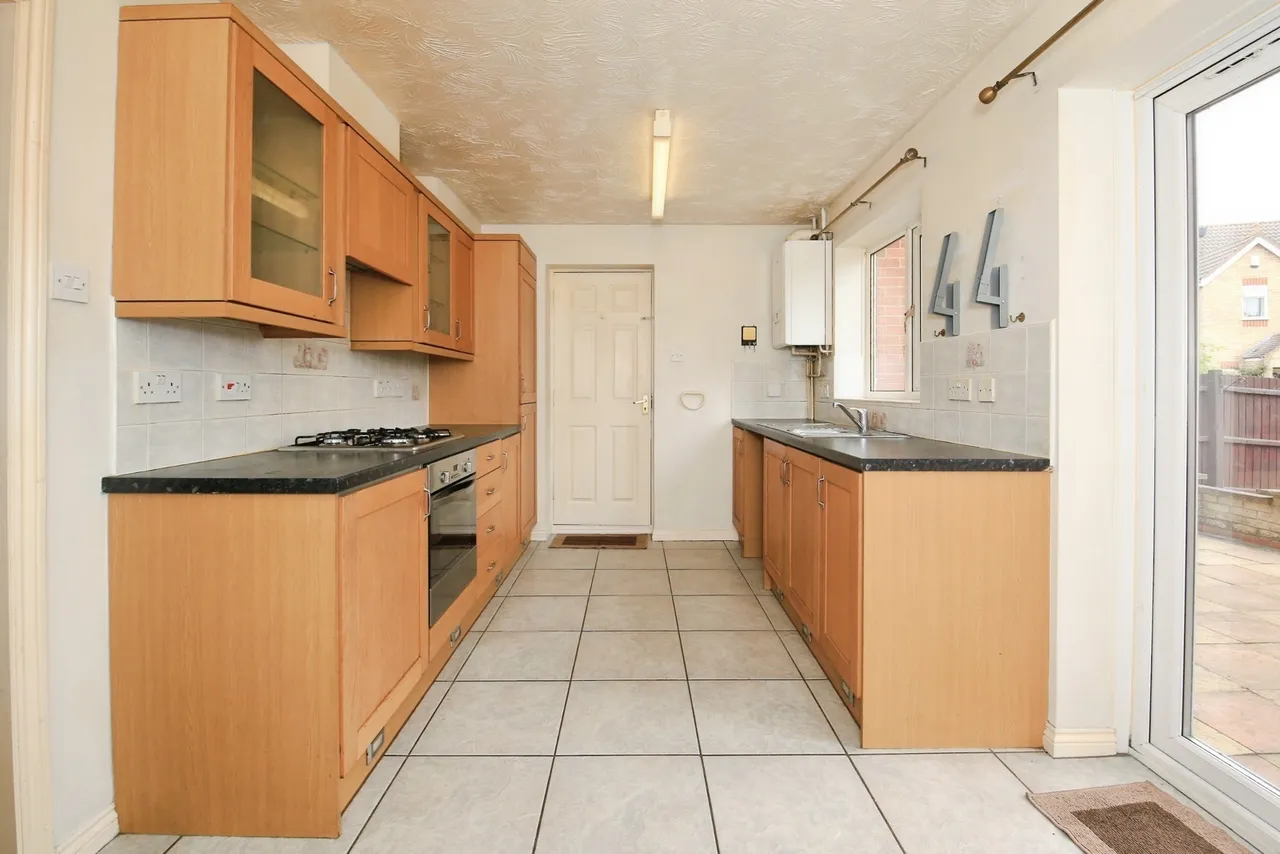 Portchester Close, Peterborough, Cambridgeshire, PE2, photo 10
