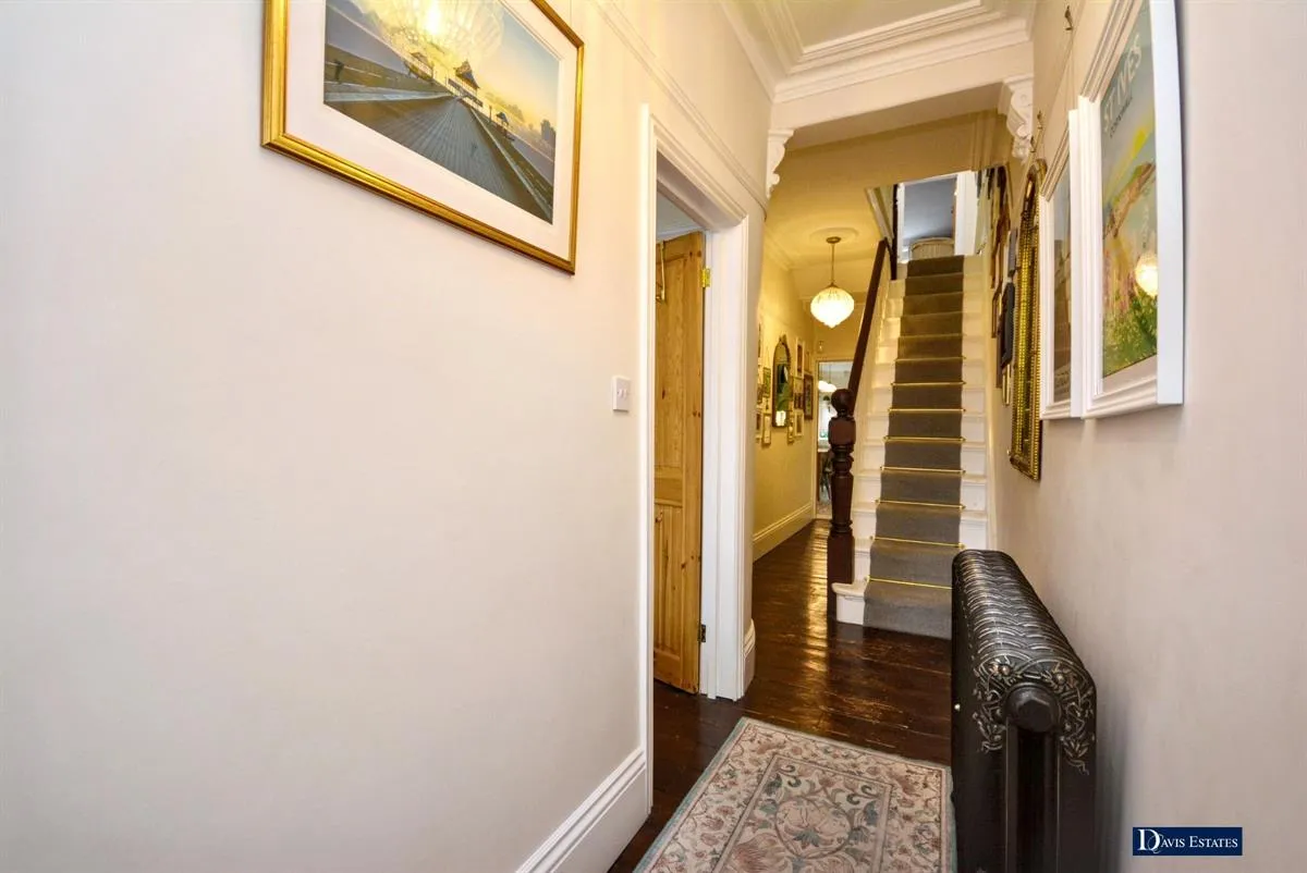 Heath Park Road, Heath Park, RM2, photo 10