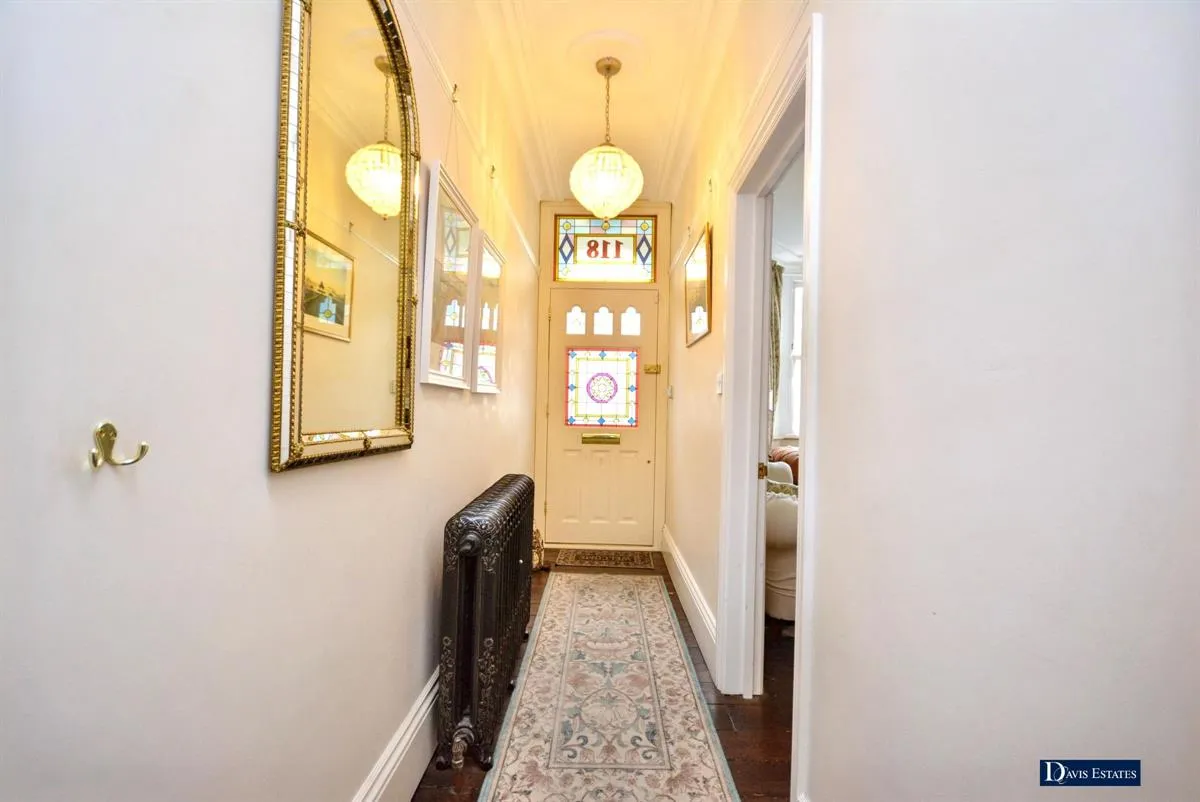 Heath Park Road, Heath Park, RM2, photo 5