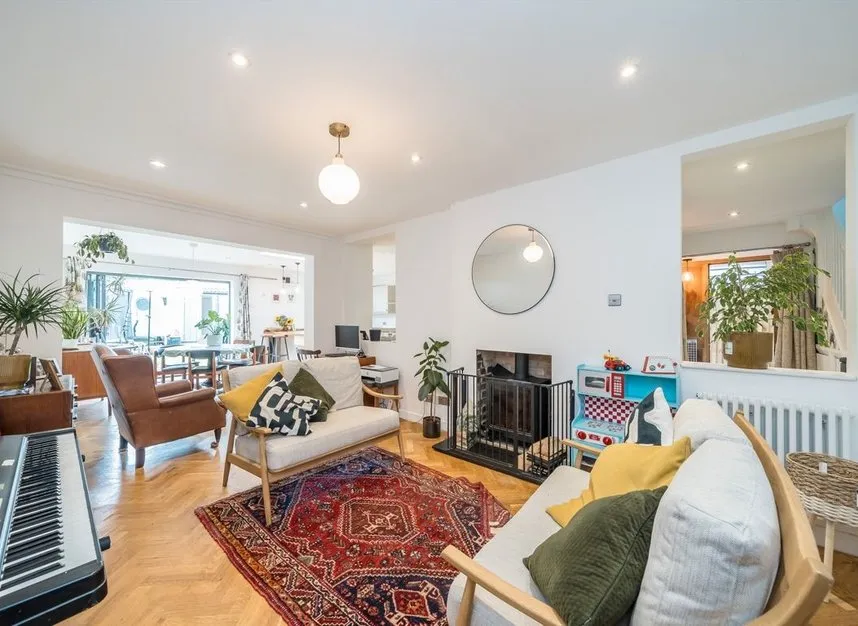 Arlington Close, Twickenham, TW1, photo 2