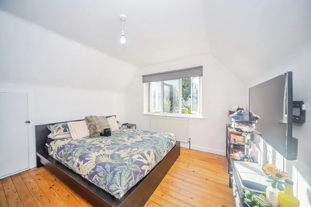 Burgess Road, Southampton, SO16, photo 14