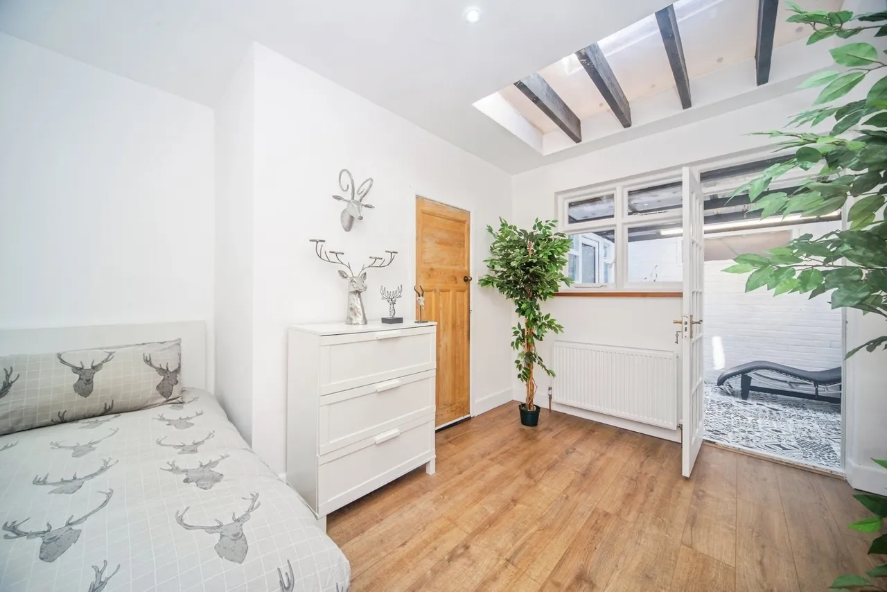 Burgess Road, Southampton, SO16, photo 21
