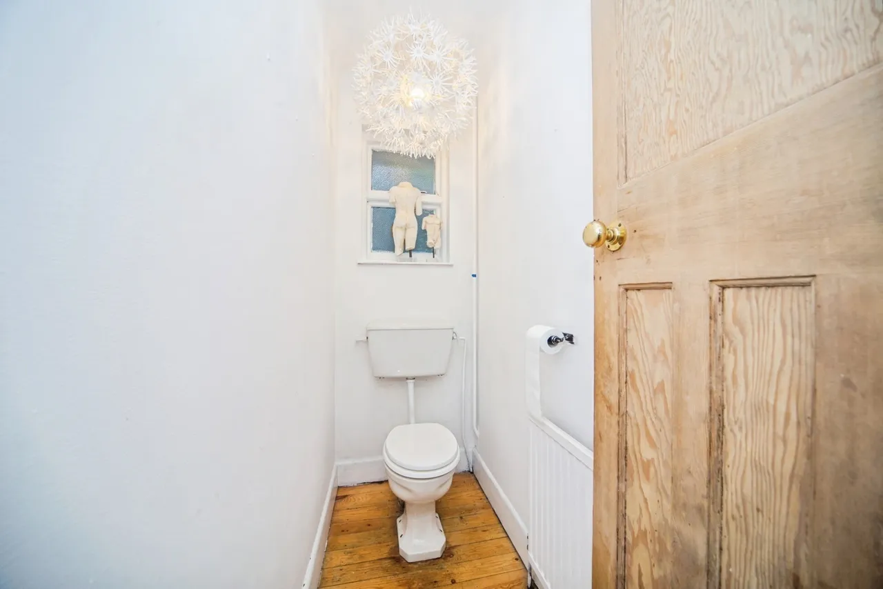 Burgess Road, Southampton, SO16, photo 19