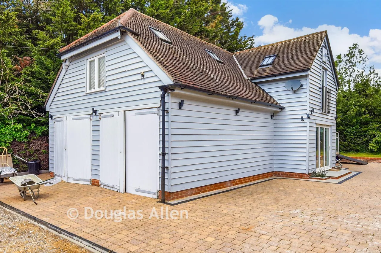 Mill Street, Hastingwood, CM17, photo 13