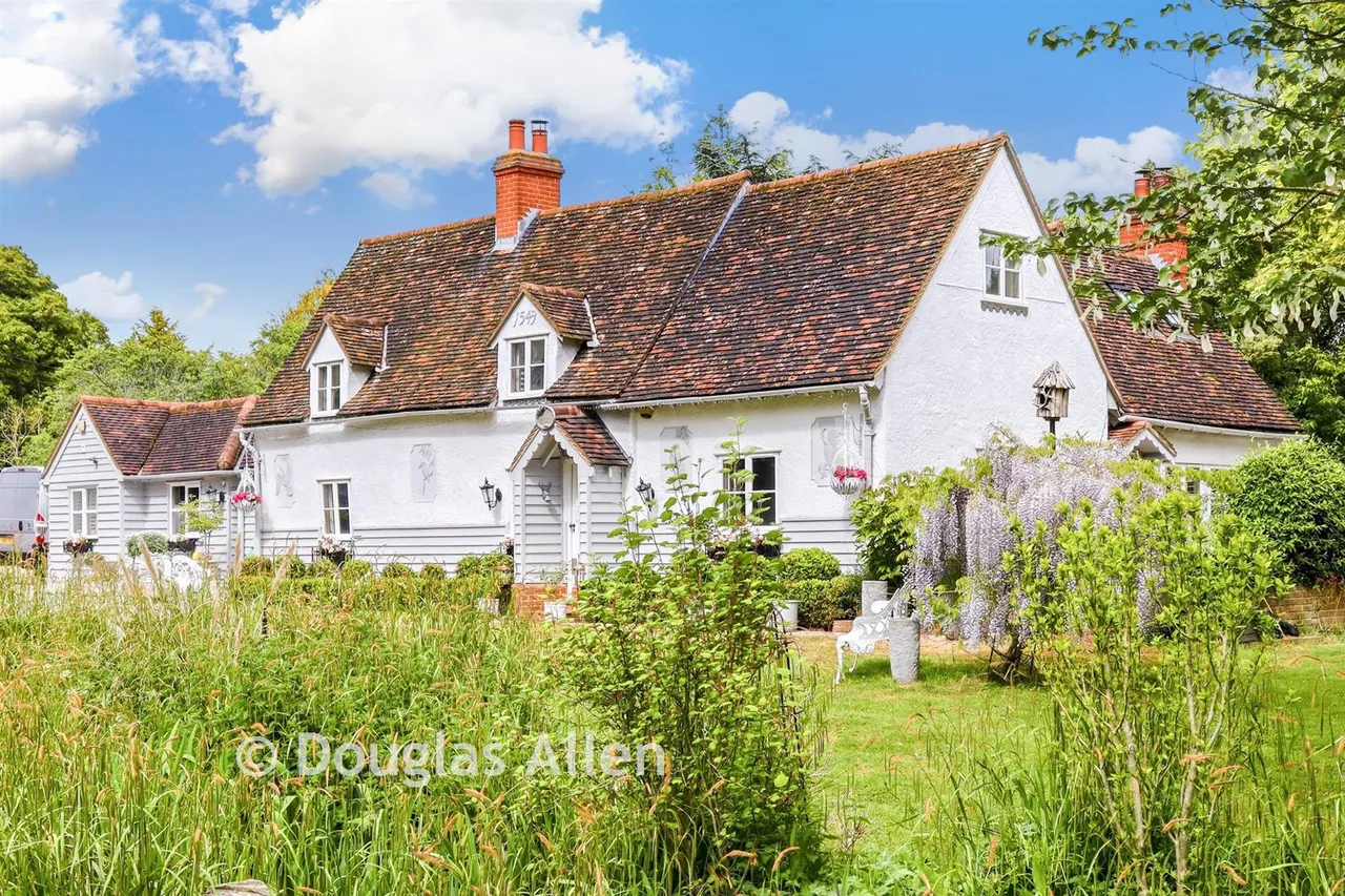 7 bed house for sale, Mill Street, Hastingwood, CM17