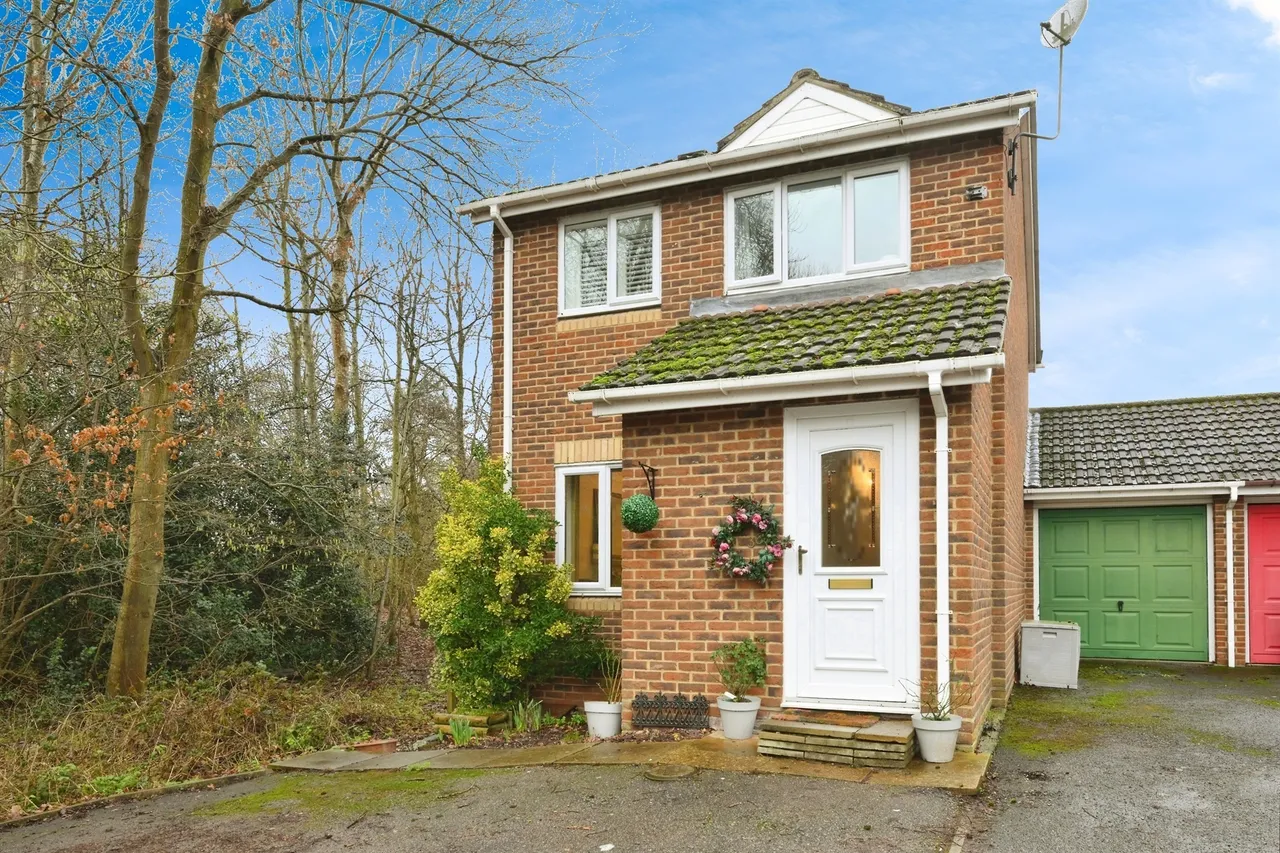3 bed house for sale — Mortimer Gate, Cheshunt, Waltham Cross