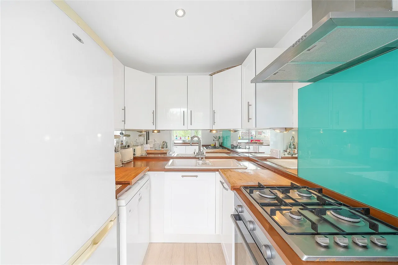 Bullen Street, Battersea, SW11, photo 2