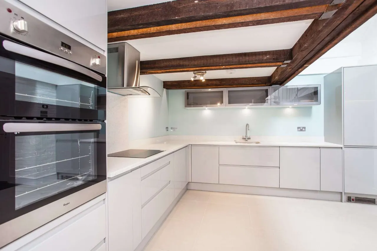 Perrins Lane, London, NW3, photo 4