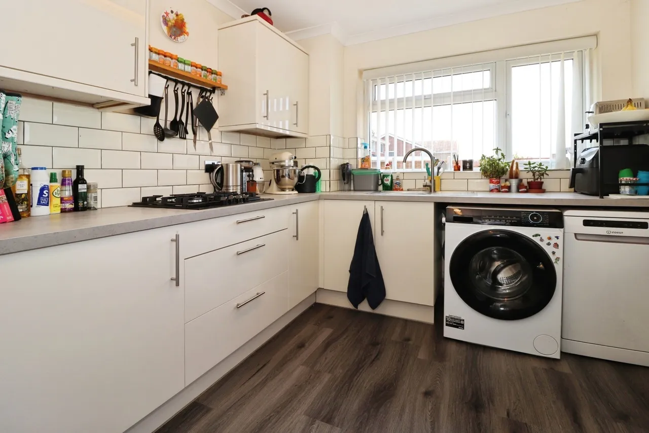 Merlin Way, Chipping Sodbury, Bristol, Gloucestershire, BS37, photo 16