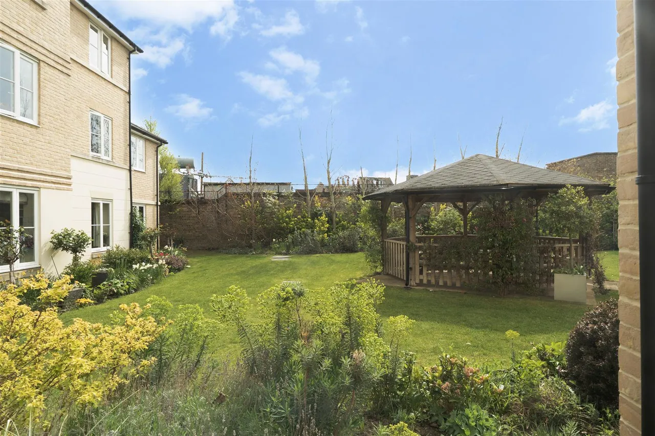 New London Road, Chelmsford, CM2, photo 2