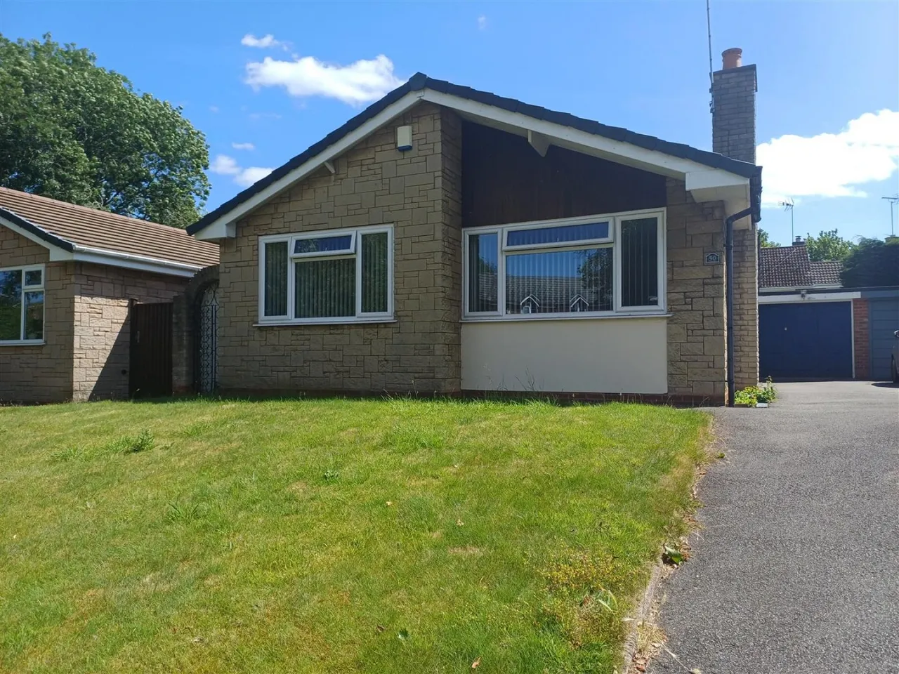 2 bed property for sale — Dogkennel Lane, Halesowen