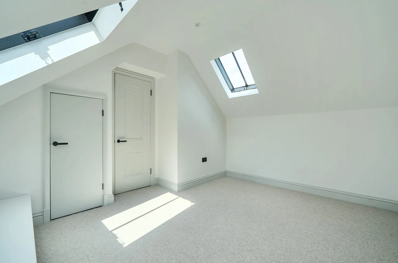Jubilee Lane, Grayshott, GU26, photo 14