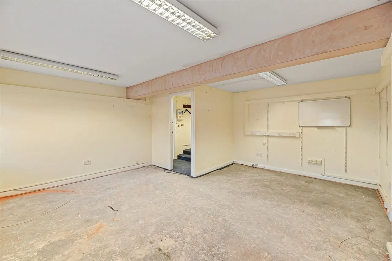 High Street, Frodsham, photo 9