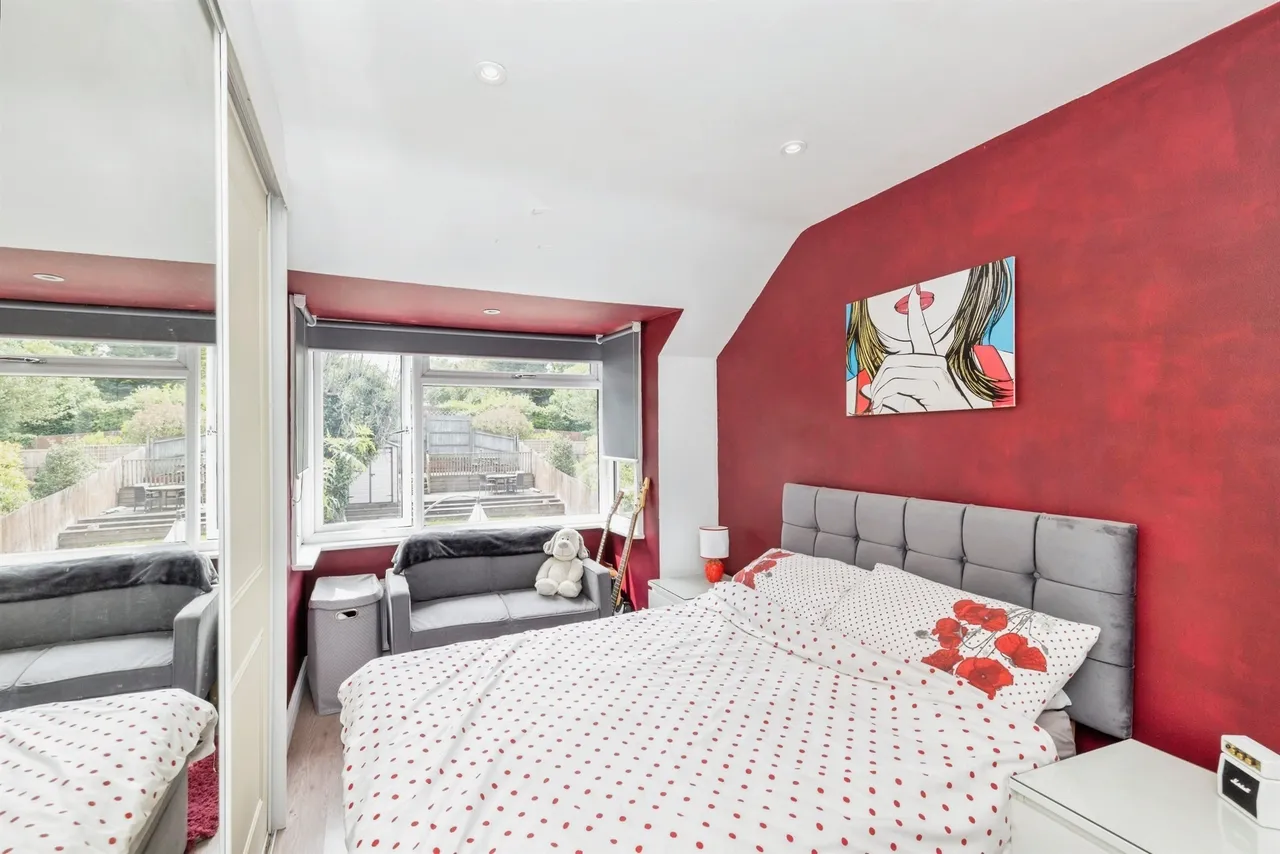 Ashfield Avenue, Bushey, WD23, photo 8