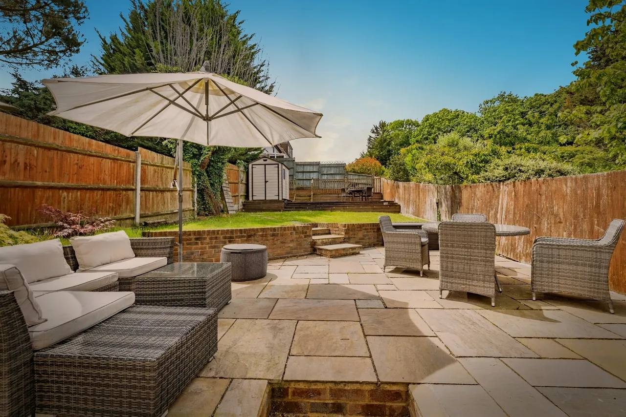Ashfield Avenue, Bushey, WD23, photo 7