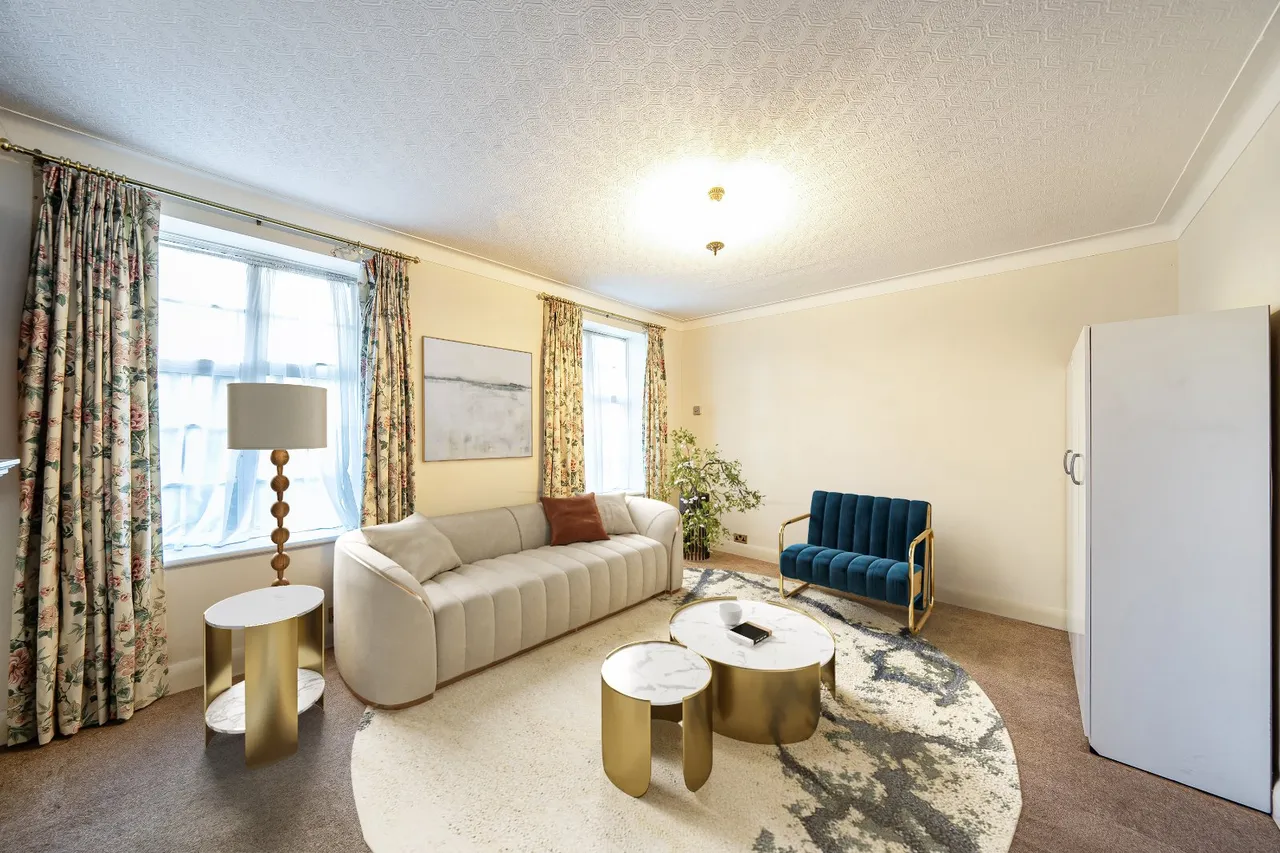 The Green, London, N14, photo 10