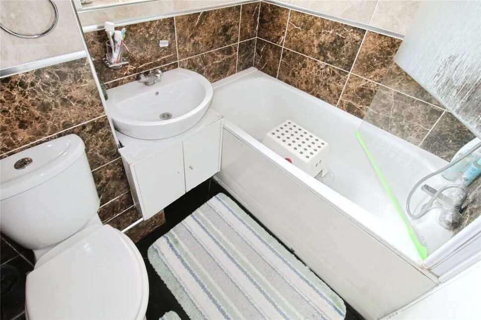 Orchard Lane, Southampton, Hampshire, SO14, photo 3