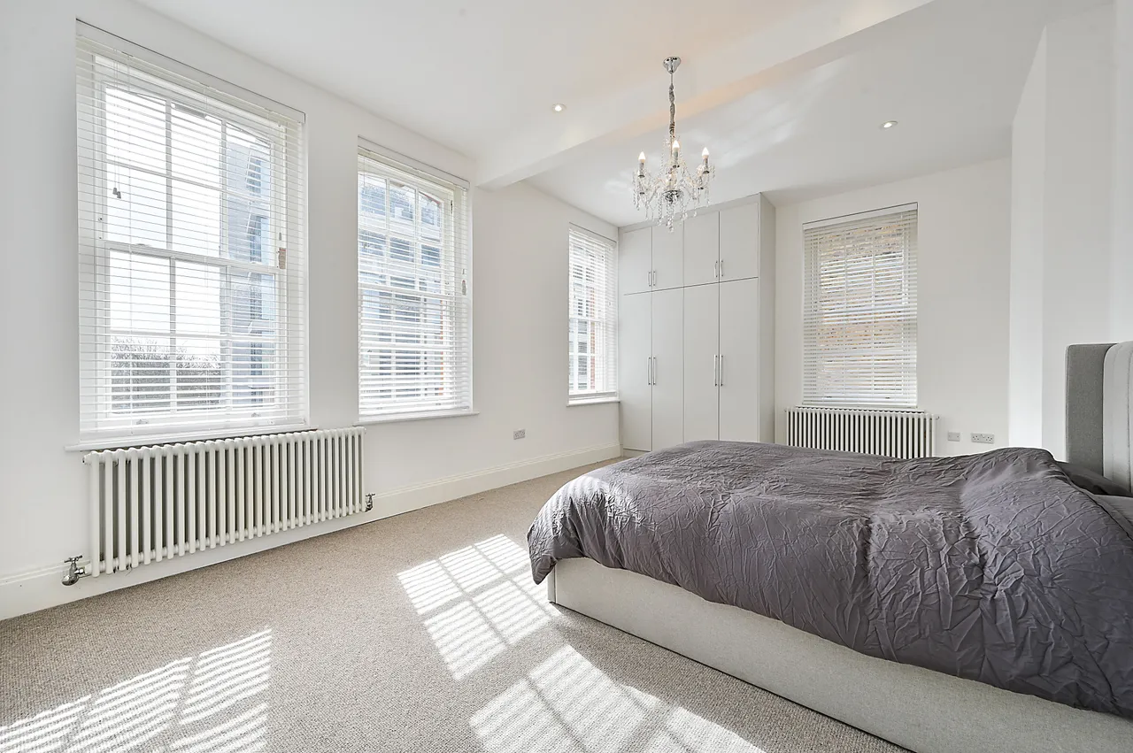 169 Uxbridge Road, London, photo 12