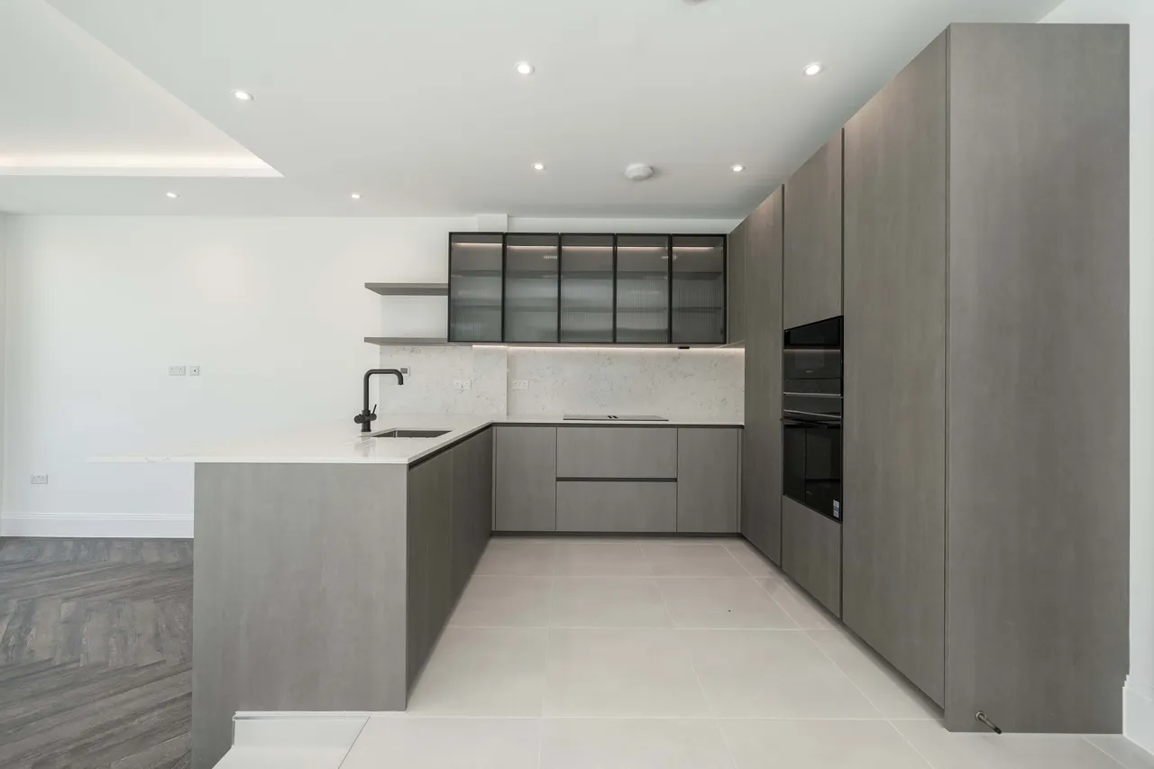 6 Castlebar Hill, London, W5, photo 4