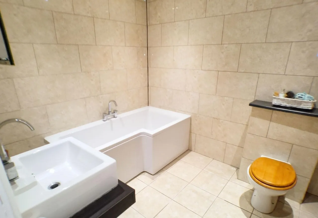 Chapel Lane, Granby, NG13, photo 10